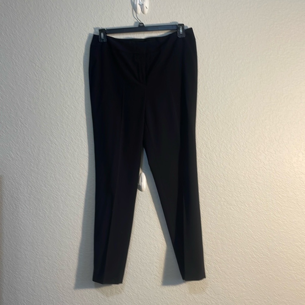 Jones Studio size 8 black pants